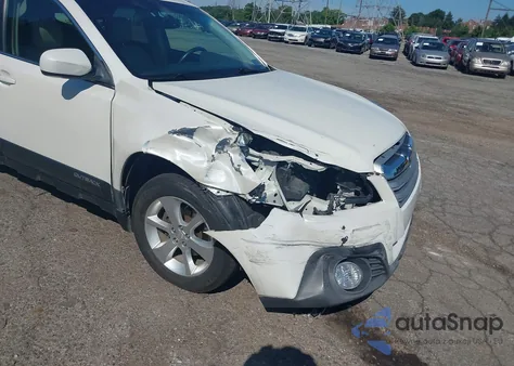 2014 Subaru Outback 2.5I Limited z USA, uszkodzony, nr VIN 4S4BRCMC3E3267283